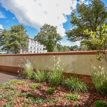Apartamenty Mistral Z Parkingiem - Promenada & Morze - Apartamenty Na Wyspie Swinoujscie Exterior photo