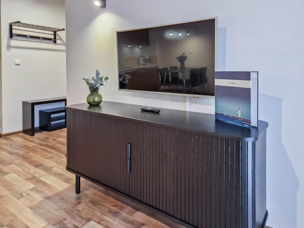 Mistral Z Parkingiem - Promenada & Morze - Na Wyspie Apartment
